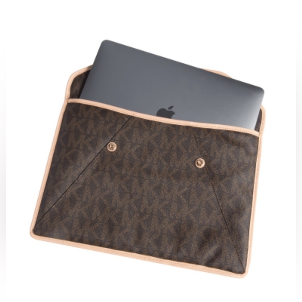 Michael Kors Slim Monogram 13" Laptop Sleeve - Picture 10 of 10